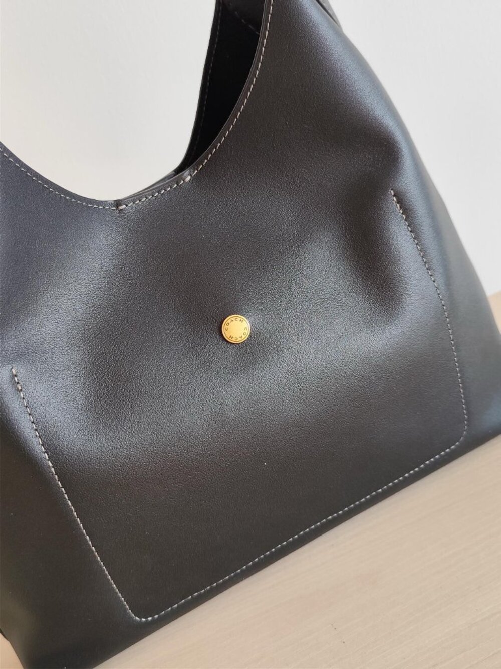 Coach Brooklyn 28 Tote Shoulder Bag Authentic - Picture 5 of 7